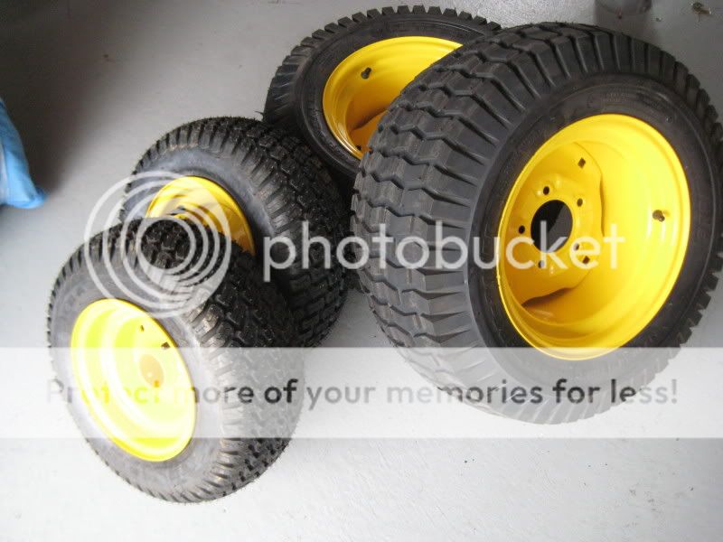 Lawn Mower Racing Tires