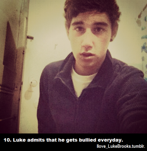 Luke Brooks Selfies