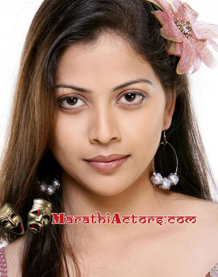 Marathi Serial Devyani Actress