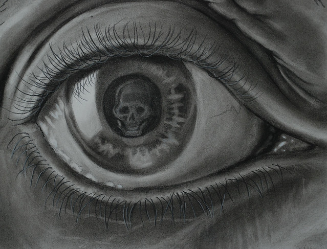 Mc Escher Eye Medium