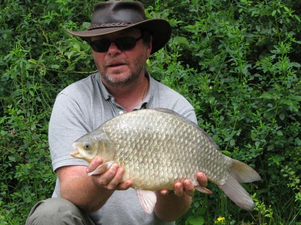 Method Feeder Fishing In Winter