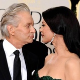 Michael Douglas And Catherine Zeta Jones Kiss