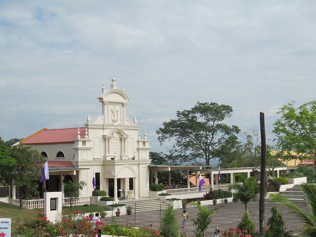 Monasteryo De Tarlac