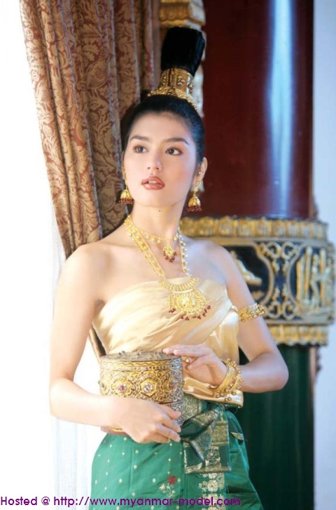 Myanmar Model Melody Facebook