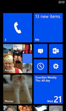 Nokia Lumia 920 Colors Review