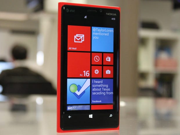 Nokia Lumia 920 Red Review