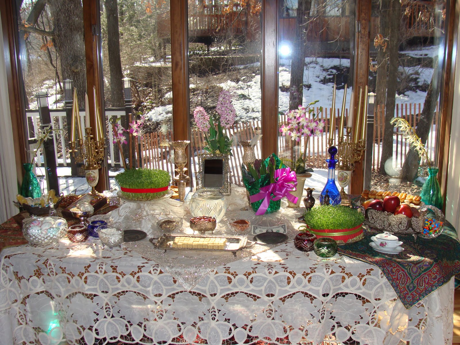 Nowruz Table Items