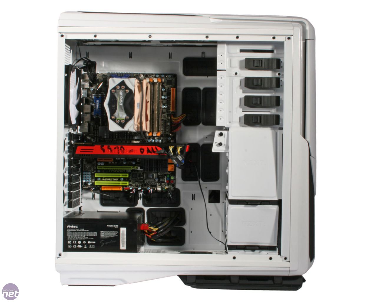 Nzxt Phantom 820