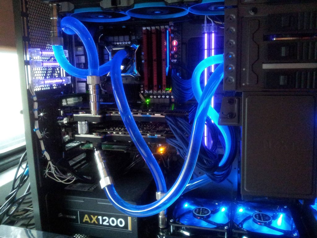 Nzxt Phantom 820