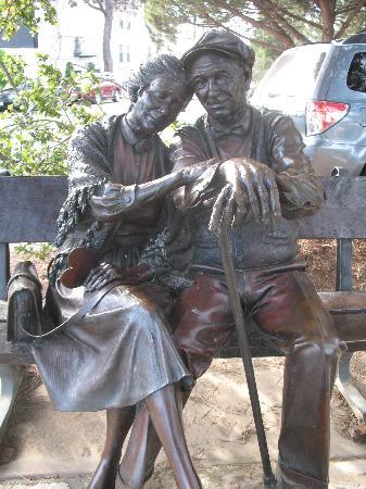 Photos Of Lovers In Park