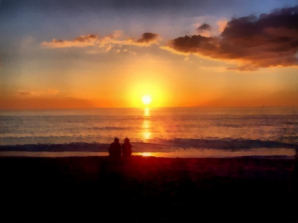 Photos Of Lovers On The Beach