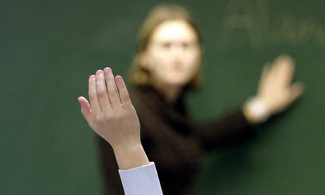 Pictures Of Teachers Teaching In Classroom