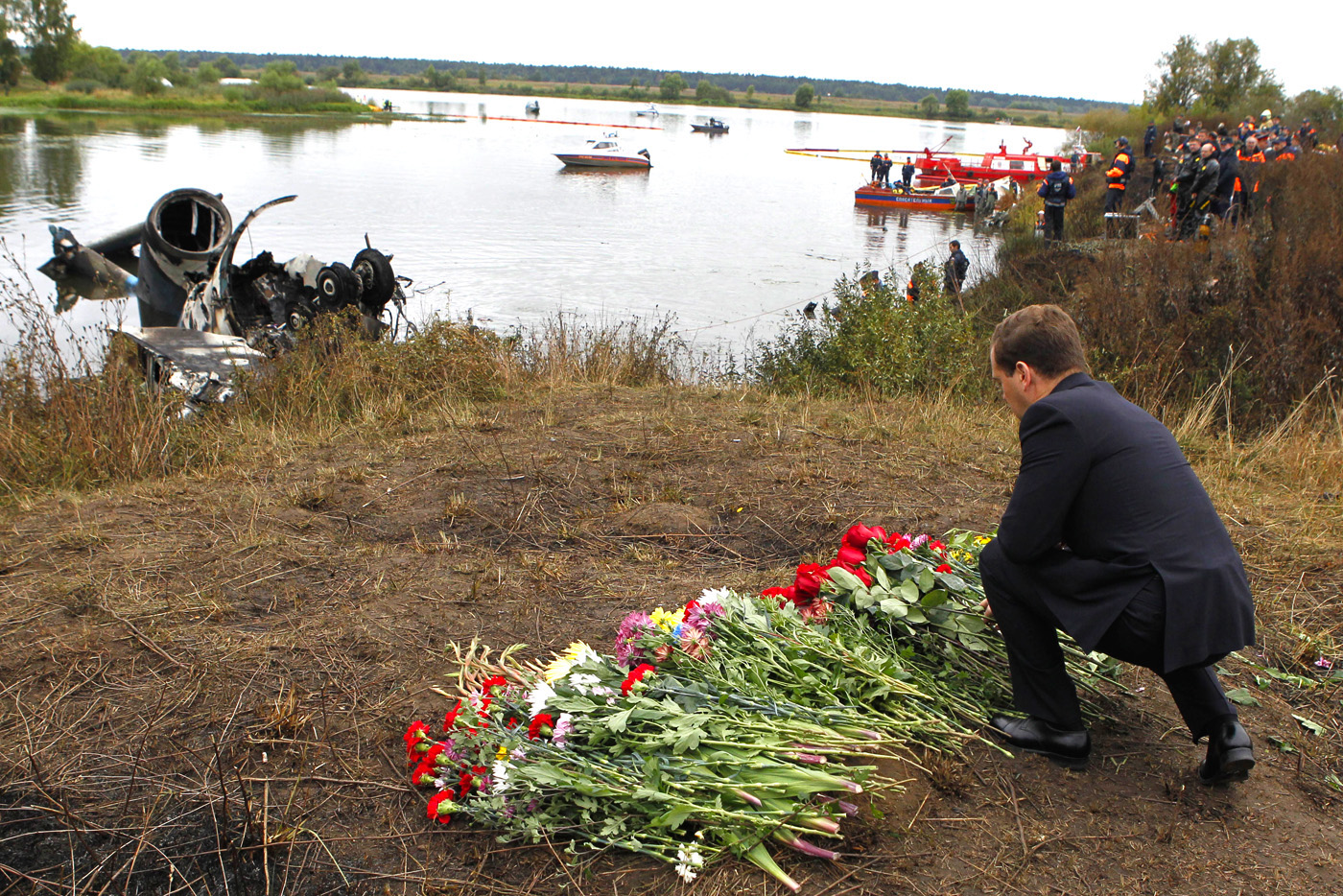 Plane Crash Russia Bridge