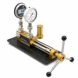 Pressure Gauge Calibration Equipment