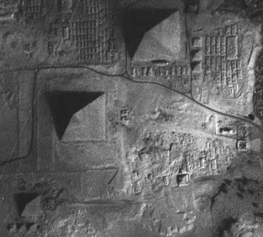 Pyramids Of Giza Aliens