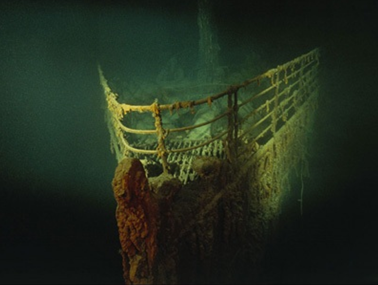 Real Titanic Pictures Underwater