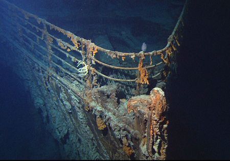 Real Titanic Pictures Underwater