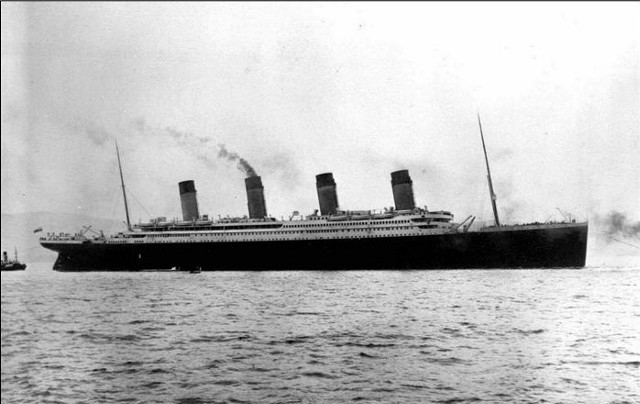 Real Titanic Ship Images