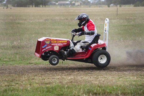 Ride On Lawn Mower Racing