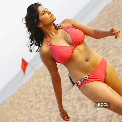 Sai Tamhankar Hot Photoshoot Video