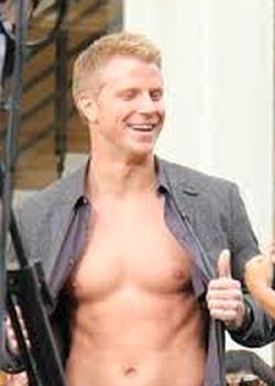 Sean Lowe Shirtless