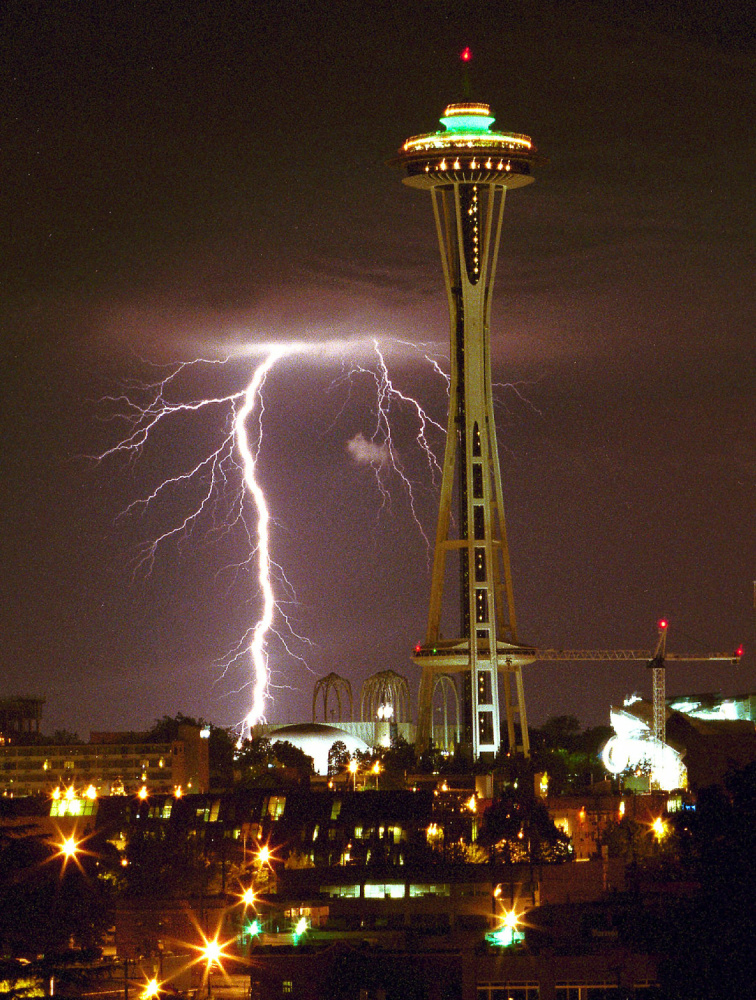 Seattle Space Needle Images