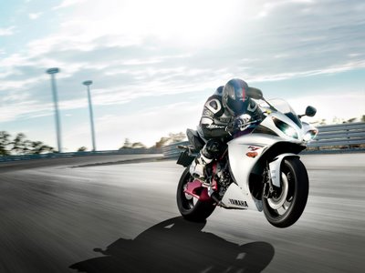 Sports Bikes In India Images