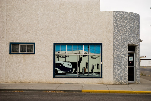 Streamline Moderne Architecture