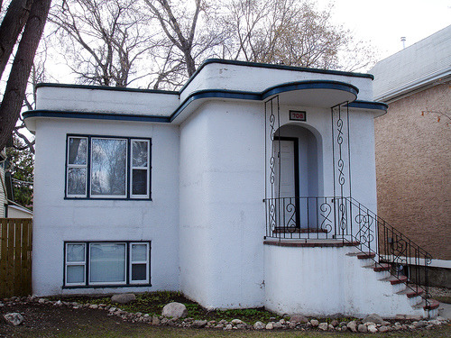 Streamline Moderne House