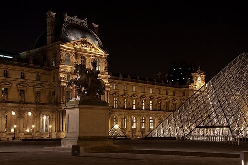 Things To Do In Paris At Night