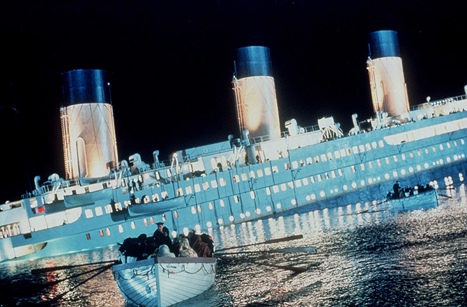 Titanic Movie Scenes Sinking