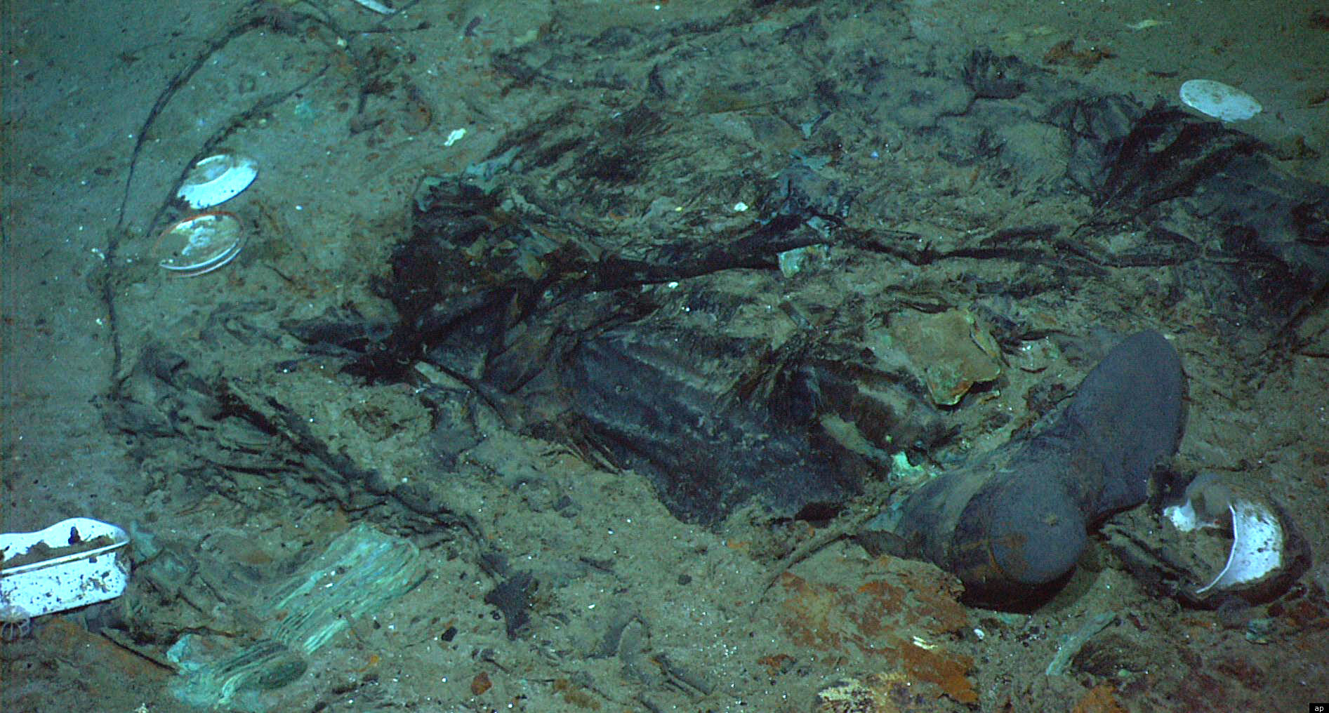 Titanic Pictures Inside Wreck