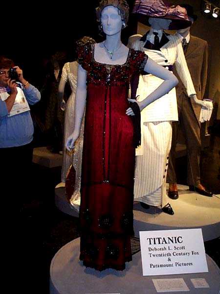 Titanic Rose Clothes