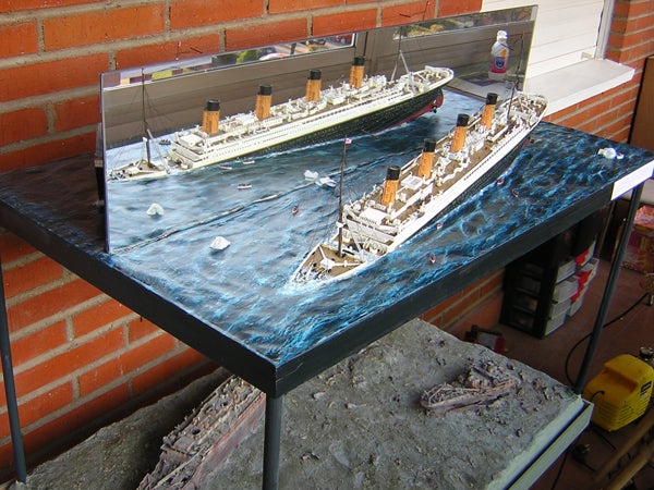 Titanic Sinking Model Toys