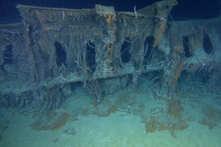 Titanic Underwater