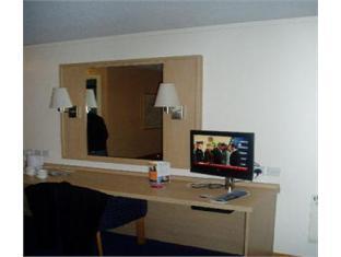 Travelodge Docklands London Review