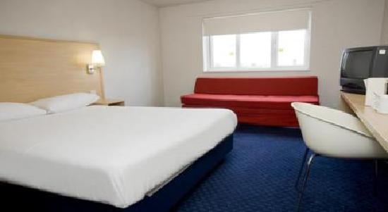 Travelodge London Excel Parking