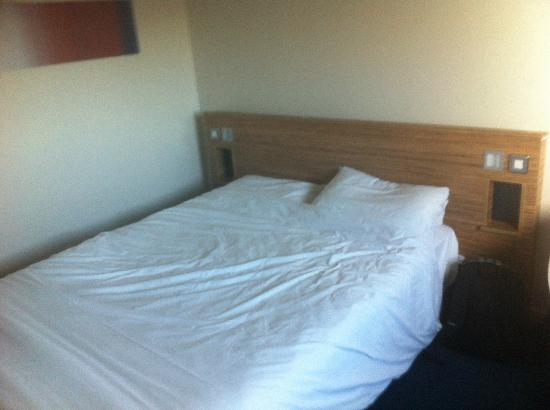 Travelodge Manchester Arena Address