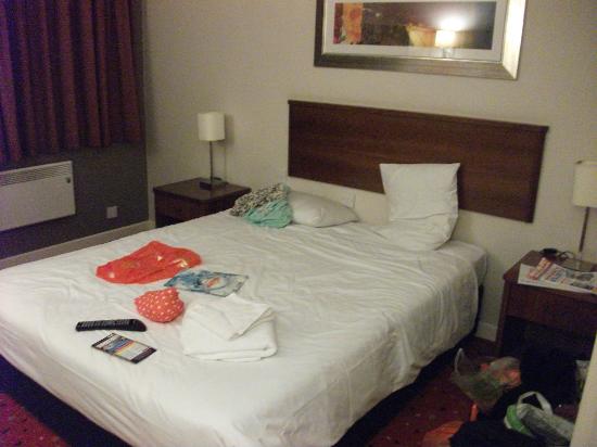 Travelodge Newcastle Under Lyme Phone Number