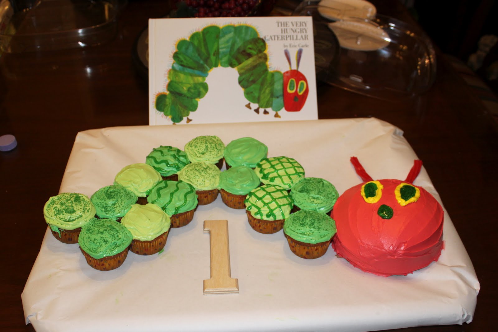 Very Hungry Caterpillar Cake Pan