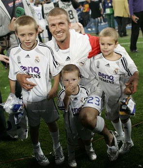 Victoria Beckham And David Beckham Kids