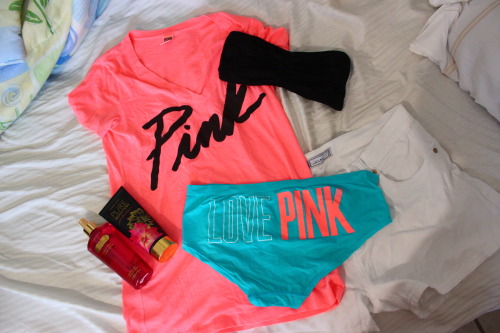 Victoria Secret Pink Wallpaper Tumblr