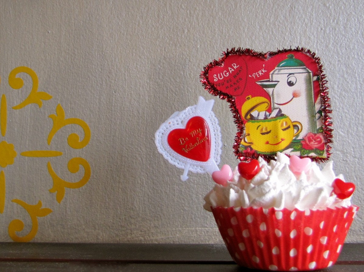 Vintage Valentine Cupcakes