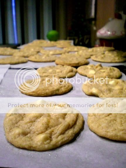 White Chocolate Chip Cookies Recipe