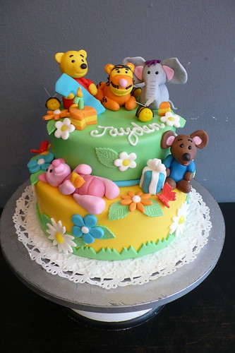 Winnie The Pooh Cake