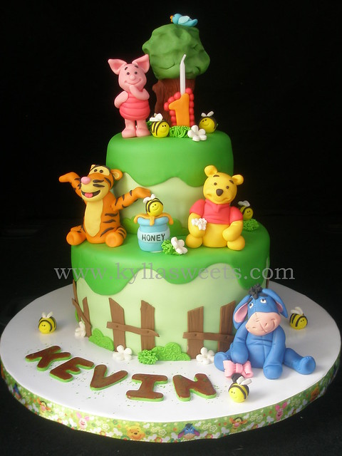 Winnie The Pooh Cake Images