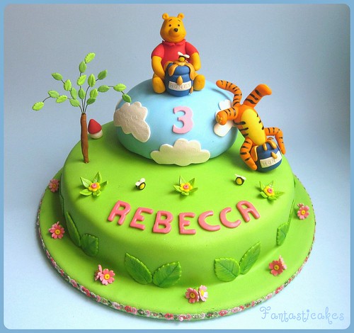 Winnie The Pooh Cake Images