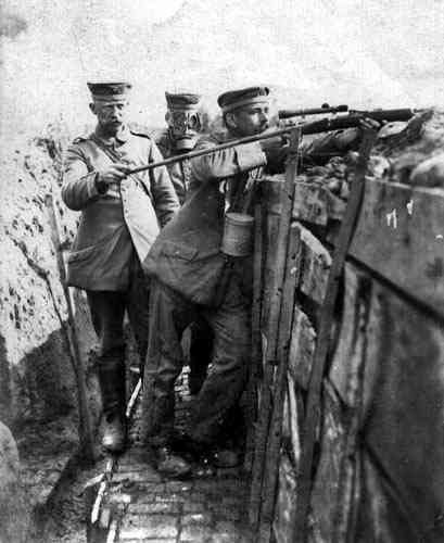 World War 1 Soldiers Fighting