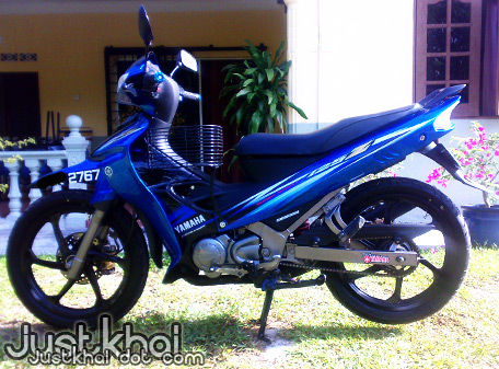 Yamaha 125zr Biru