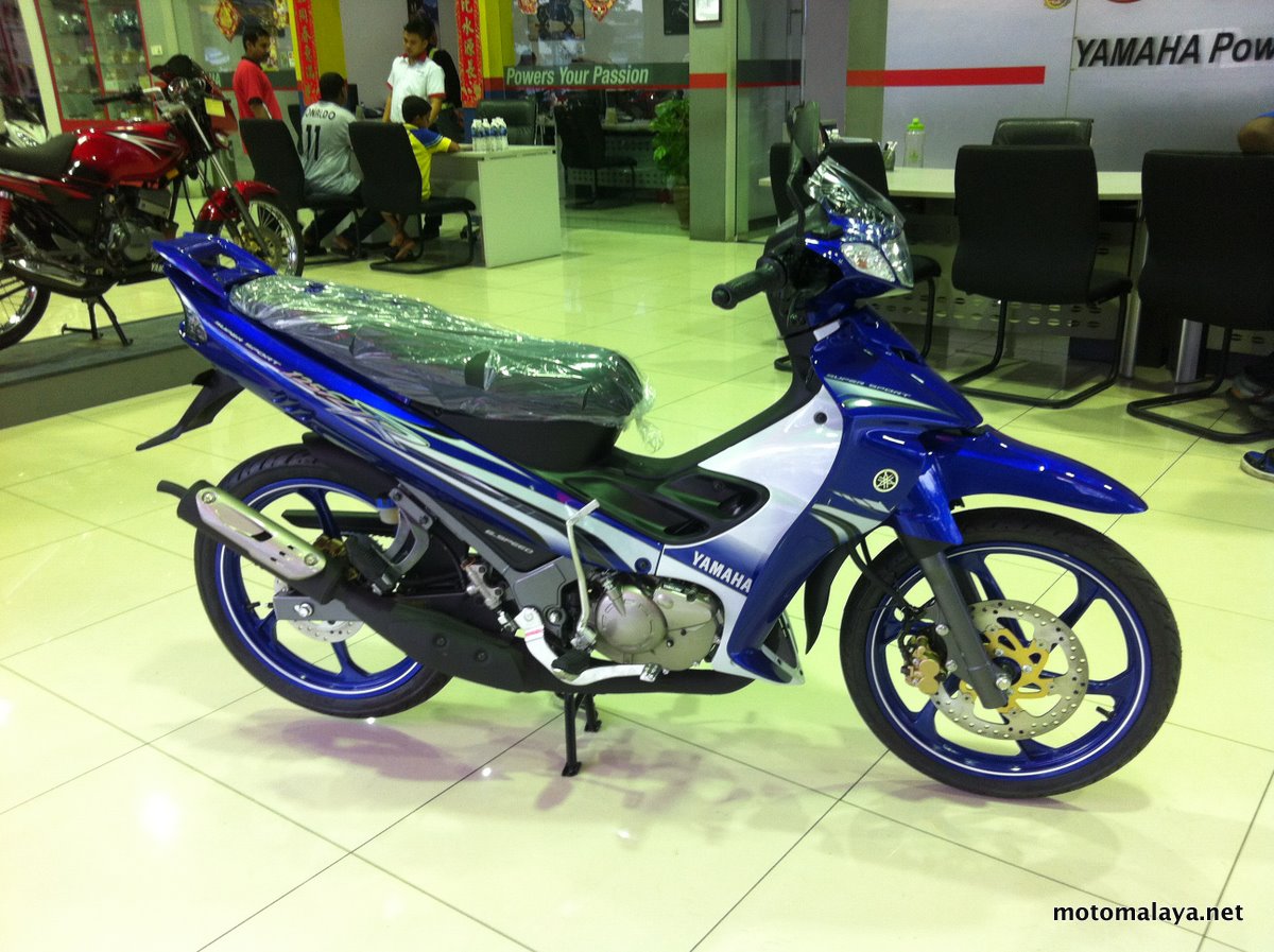 Yamaha 125zr Biru